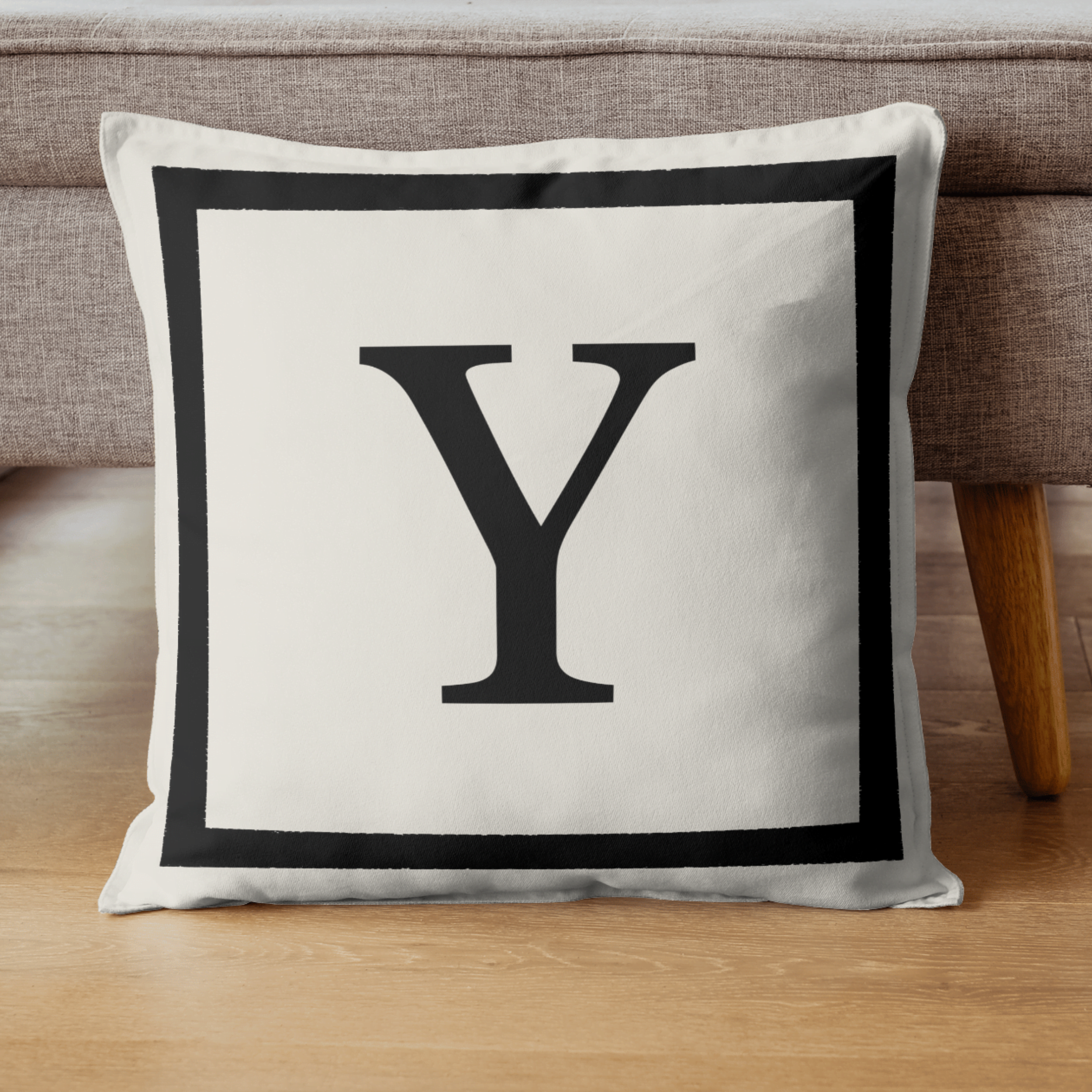 Harfli Kırlent Kılıfı - Y Harfi - Hediyelik Dekoratif Kırlent Yastık Kılıfı 43x 43 Cm Krem-siyah