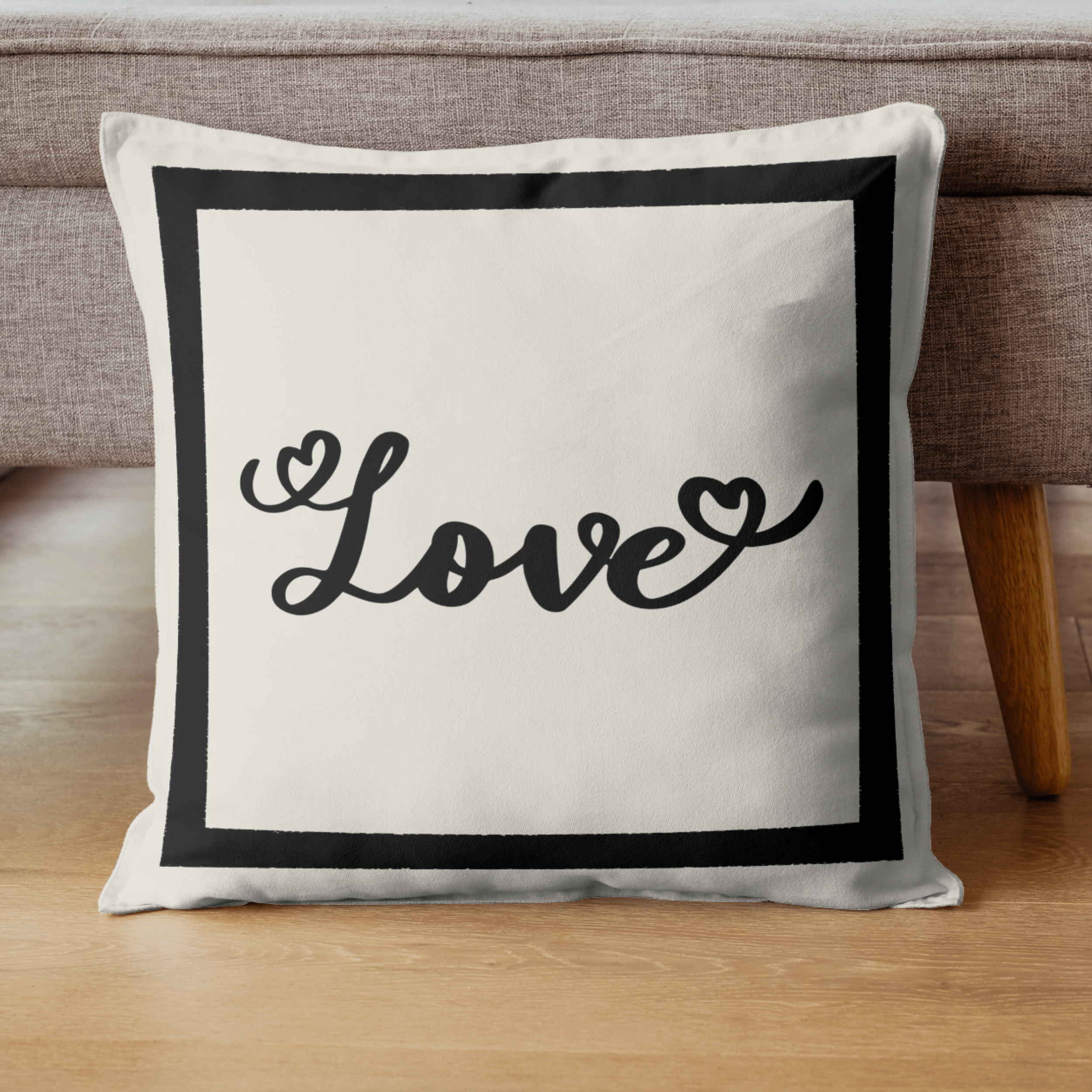 Love Kalp Hediyelik Dekoratif Kırlent Yastık Kılıfı 43 X 43 Cm Krem-siyah