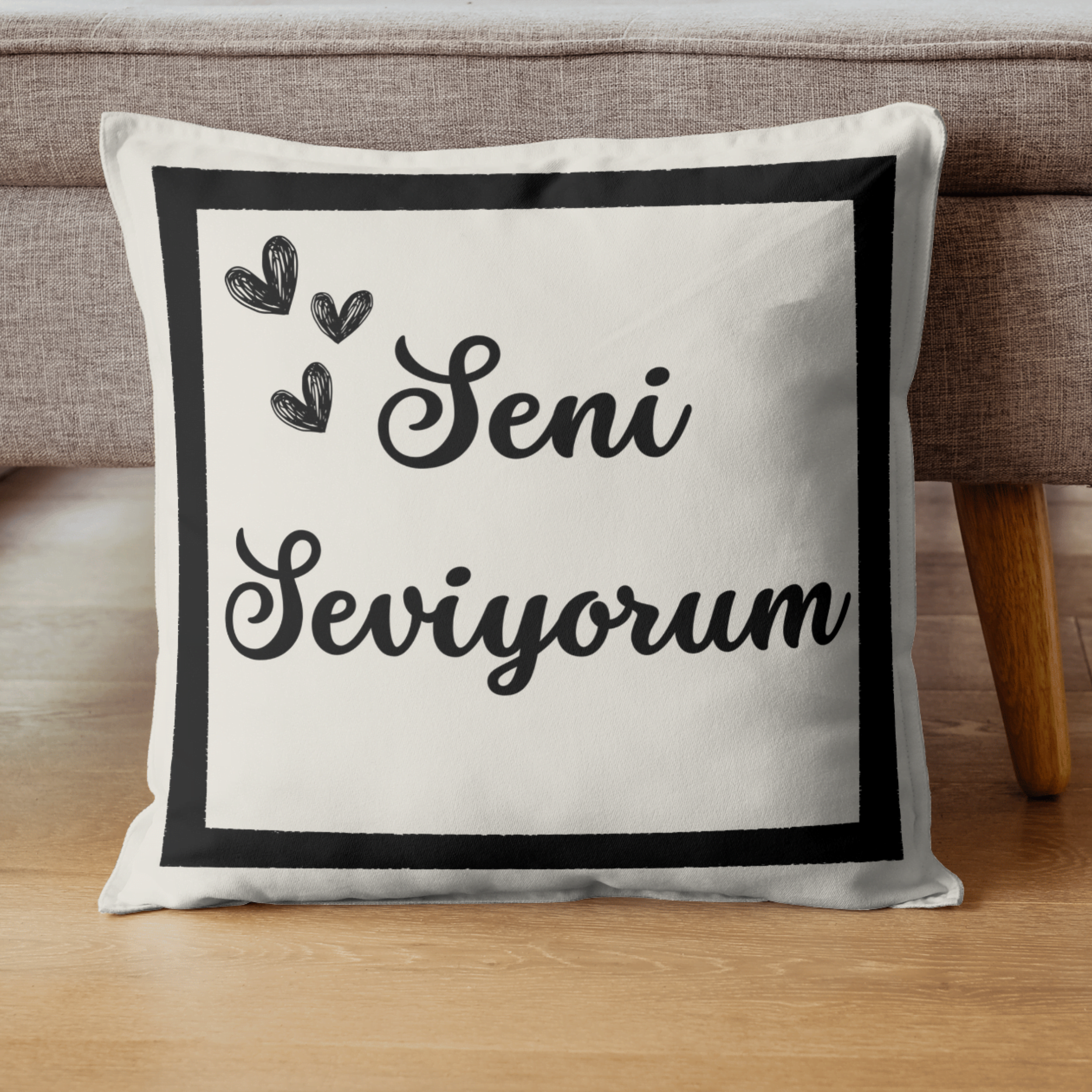 Seni Seviyorum Hediyelik Dekoratif Kırlent Yastık Kılıfı 43 X 43 Cm Krem-siyah